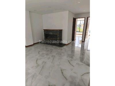 Casa de 4 alcobas en venta en Barro Blanco, Rionegro, 240 m² · foto 3 de 18