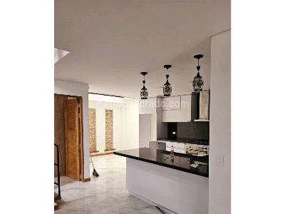 Casa de 4 alcobas en venta en Barro Blanco, Rionegro, 240 m² · foto 9 de 18