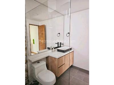 Casa de 4 alcobas en venta en Barro Blanco, Rionegro, 240 m² · foto 14 de 18