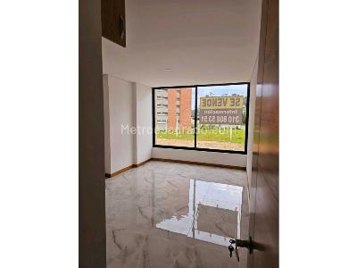 Casa de 4 alcobas en venta en Barro Blanco, Rionegro, 240 m² · foto 15 de 18