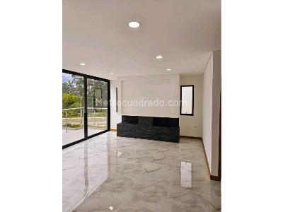 Casa de 4 alcobas en venta en Barro Blanco, Rionegro, 240 m² · foto 18 de 18