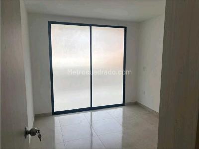 Apartamento de 3 alcobas en venta en La Castellana, Medellín, 134 m² · foto 9 de 14