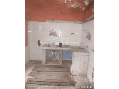 Casa de 5 alcobas en venta en La Base, Cali, 156 m² · foto 4 de 5