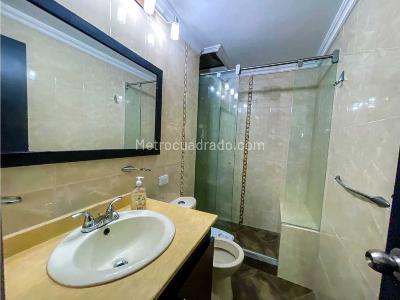 Apartamento en venta en Laureles, Medellín · foto 18 de 20