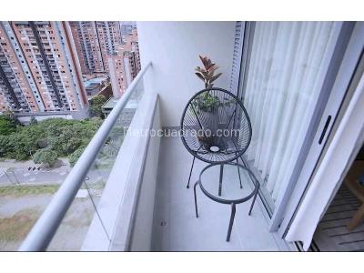 Apartaestudio en venta en Ciudad Del Rio, Medellín, 47 m² · foto 2 de 10