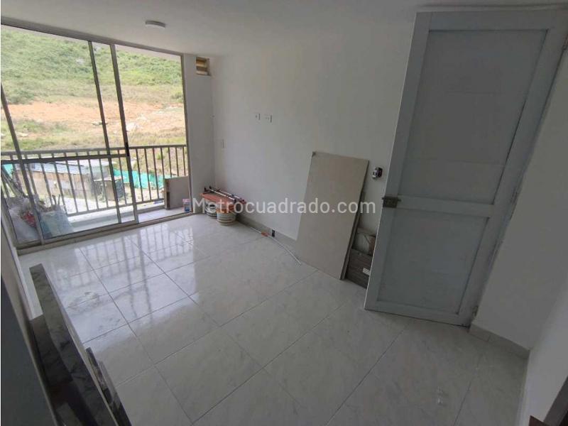 Apartamento nuevo para estrenar de 2 alcobas en Bello (París) - 3