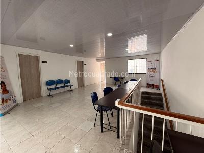 Casa de 5 alcobas en venta en San Vicente, Cali, 260 m² · foto 11 de 16
