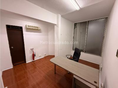 Casa de 5 alcobas en venta en San Vicente, Cali, 260 m² · foto 14 de 16