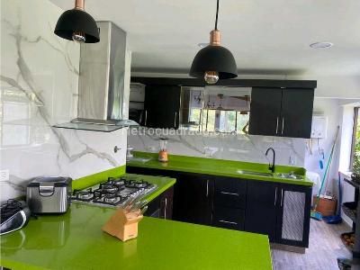 Apartamento de 3 alcobas en venta en Occidente, Medellín, 103 m² · foto 7 de 9