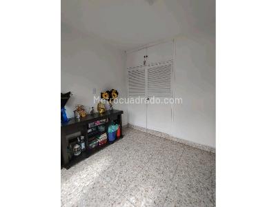 Apartamento en venta en Simon Bolivar, Itagüí · foto 3 de 15