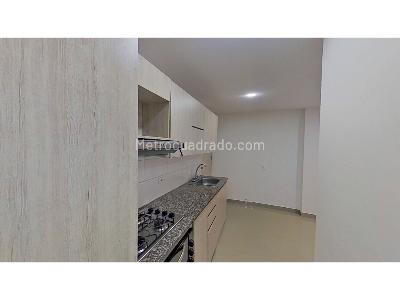 Apartamento de 3 alcobas en venta en La Colina, Itagüí, 66 m² · foto 3 de 18