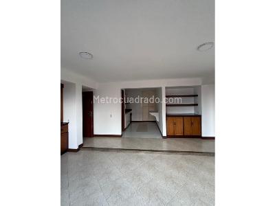 Apartamento en venta en Laureles, Medellín · foto 4 de 11