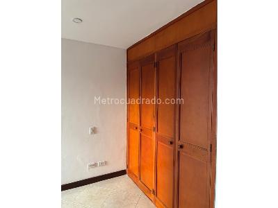 Apartamento en venta en Laureles, Medellín · foto 7 de 11