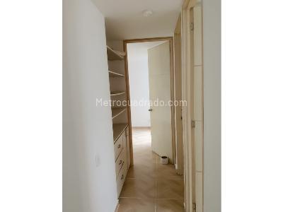 Apartamento de 3 alcobas en venta en Valle Del Lili, Cali, 59 m² · foto 4 de 13