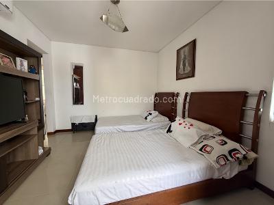 Casa de 4 alcobas en venta en Pance, Cali, 247 m² · foto 15 de 20