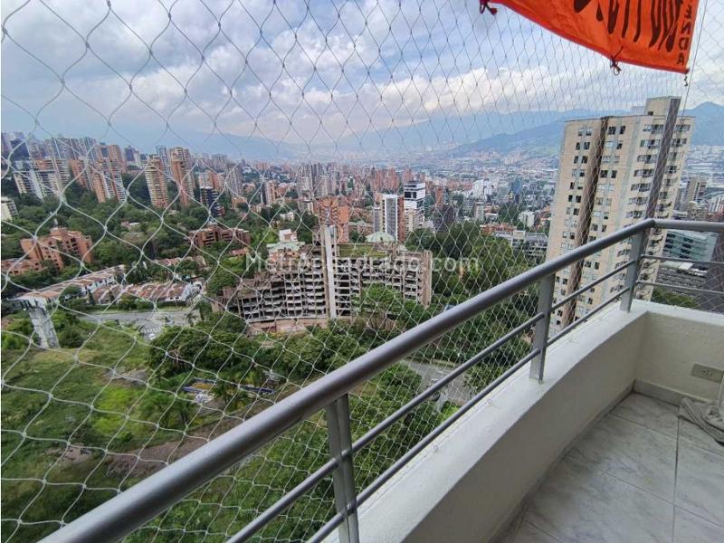 Apartamento en Arriendo, Altos Del Poblado, Medellín, Medellín