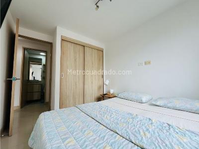Apartamento de 3 alcobas en venta en El Poblado, Medellín, 89 m² · foto 14 de 20