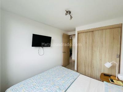 Apartamento de 3 alcobas en venta en El Poblado, Medellín, 89 m² · foto 15 de 20