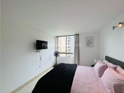 Apartamento de 3 alcobas en venta en El Poblado, Medellín, 89 m² · foto 17 de 20