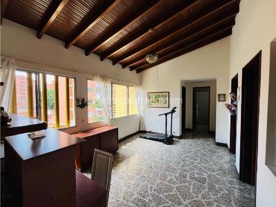 Apartamento en venta en Laureles, Medellín · foto 4 de 14