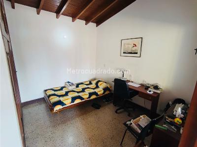 Apartamento en venta en Laureles, Medellín · foto 10 de 14