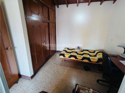 Apartamento en venta en Laureles, Medellín · foto 11 de 14