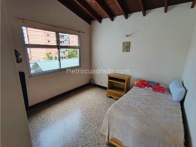 Apartamento en venta en Laureles, Medellín · foto 12 de 14