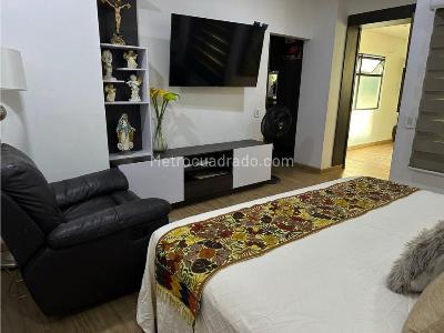 Apartamento en venta en Laureles, Medellín · foto 7 de 20
