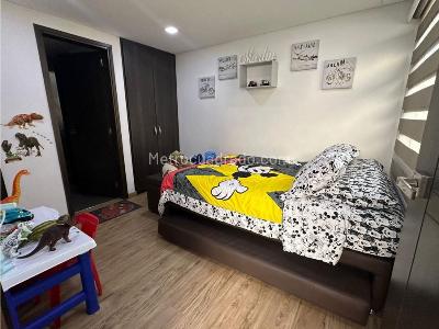 Apartamento en venta en Laureles, Medellín · foto 11 de 20