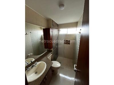 Apartamento en venta en Cristales, Cali · foto 7 de 12