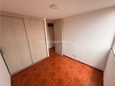 Apartamento de 3 alcobas en venta en Primero De Mayo, Cali, 55 m² · foto 9 de 19