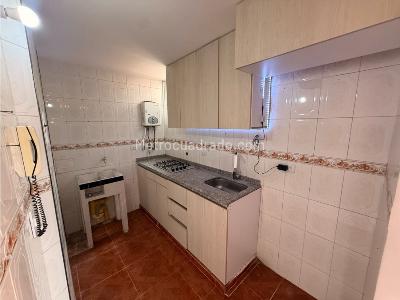 Apartamento de 3 alcobas en venta en Primero De Mayo, Cali, 55 m² · foto 2 de 19