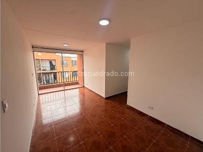 Apartamento de 3 alcobas en venta en Primero De Mayo, Cali, 55 m² · foto 4 de 19