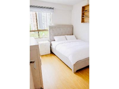 Apartamento de 3 alcobas en venta en Loma De Los Bernal, Medellín, 96 m² · foto 5 de 10