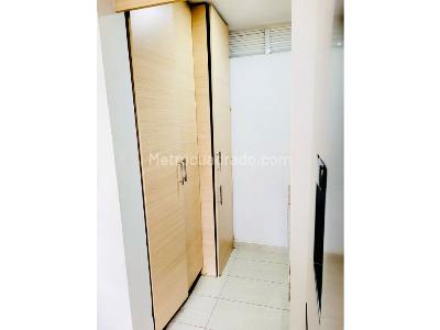 Apartamento de 3 alcobas en venta en Loma De Los Bernal, Medellín, 96 m² · foto 7 de 10