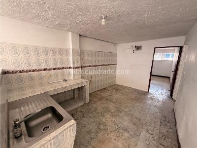 Casa de 5 alcobas en venta en Granada, Cali, 750 m² · foto 6 de 19