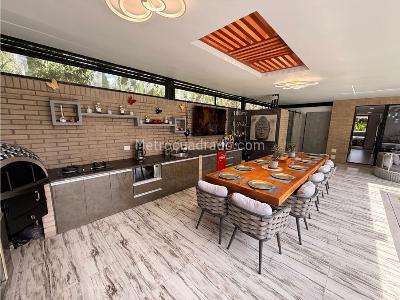 Casa de 4 alcobas en venta en Sur, Cali, 490 m² · foto 10 de 12