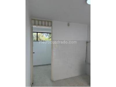Casa de 5 alcobas en venta en San Vicente, Cali, 350 m² · foto 5 de 10