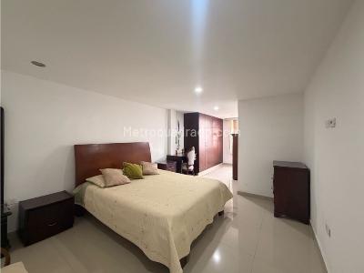Casa de 4 alcobas en venta en Camino Real, Cali, 228 m² · foto 16 de 19