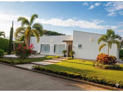 Casa de 4 alcobas en venta en Pance, Cali, 1000 m² · foto 2 de 20