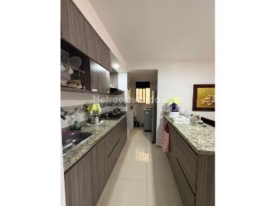 Apartamento en venta en Jamundi, Cali · foto 3 de 13