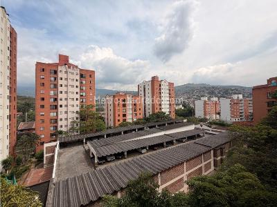 Apartamento en venta en Cuarto De Legua, Cali · foto 4 de 16
