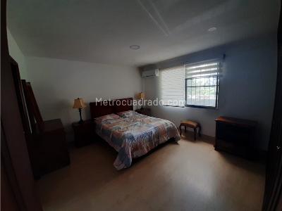 Casa de 5 alcobas en venta en Santa Monica, Cali, 382 m² · foto 14 de 19