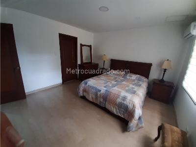 Casa de 5 alcobas en venta en Santa Monica, Cali, 382 m² · foto 15 de 19