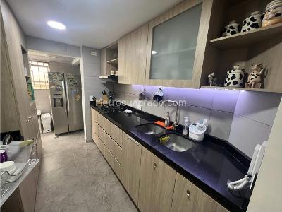 Apartamento de 3 alcobas en venta en Capri, Cali, 94 m² · foto 2 de 7