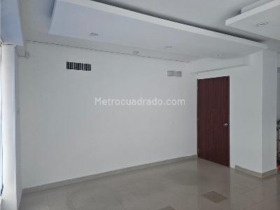 Casa de 5 alcobas en venta en San Vicente, Cali, 500 m² · foto 8 de 10