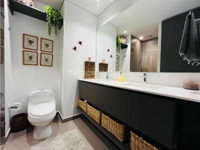 Apartamento de 1 alcoba en venta en El Poblado, Medellín, 87 m² · foto 7 de 15
