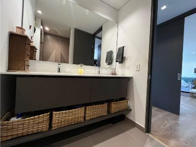 Apartamento de 1 alcoba en venta en El Poblado, Medellín, 87 m² · foto 8 de 15
