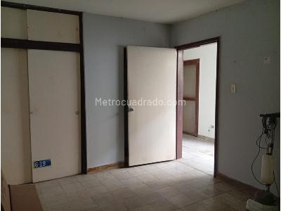Casa de 5 alcobas en venta en Tequendama, Cali, 428 m² · foto 8 de 8
