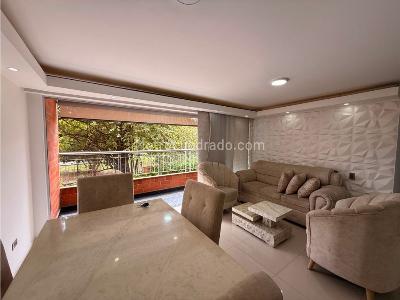 Apartamento en venta en Ciudad Jardin, Cali · foto 2 de 13